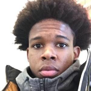 Meet your Posher, Aaron